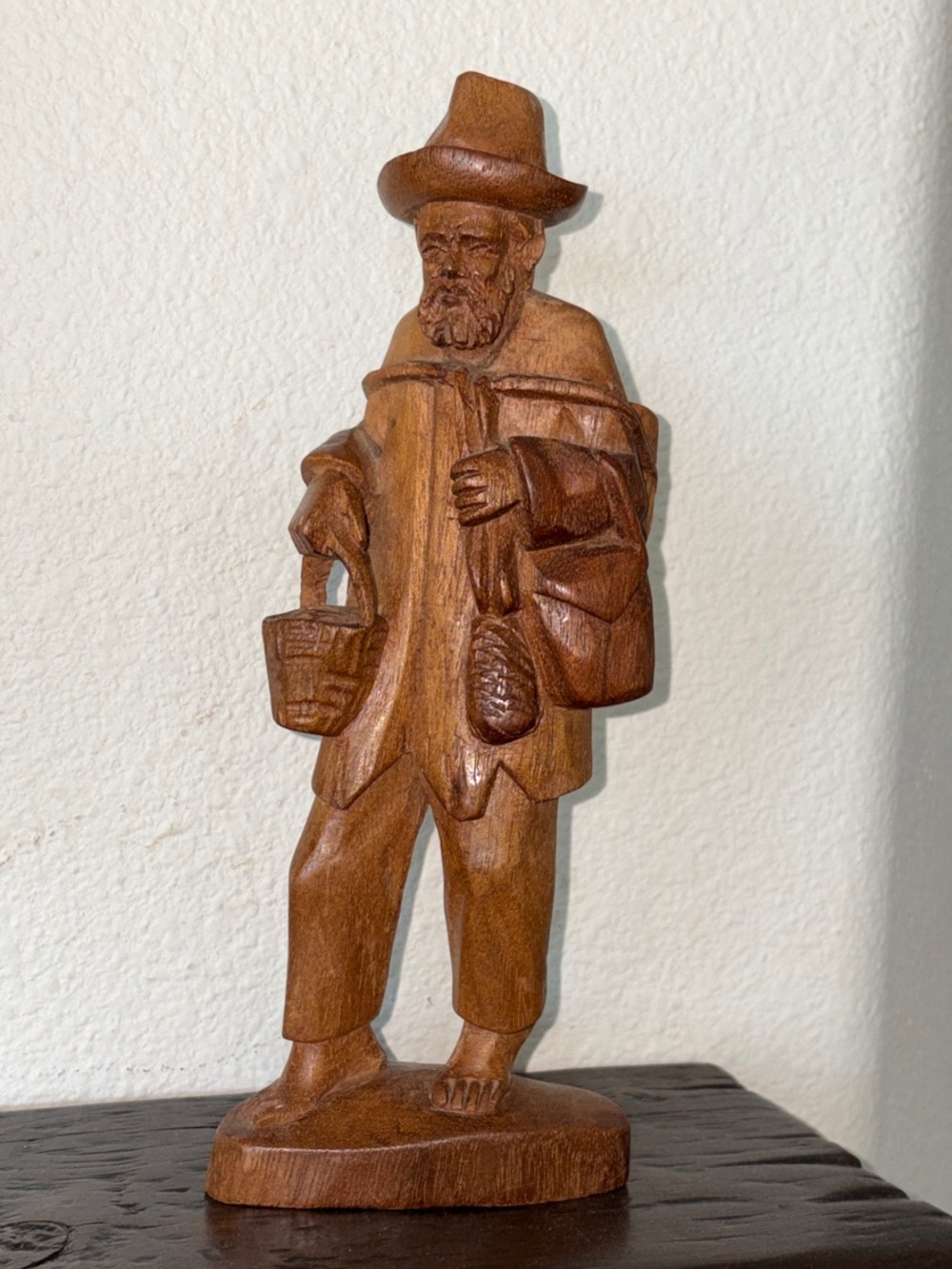 Vintage Hand Carved Wood Folk Art Wandering Man Statue 8” Peddler Traveler